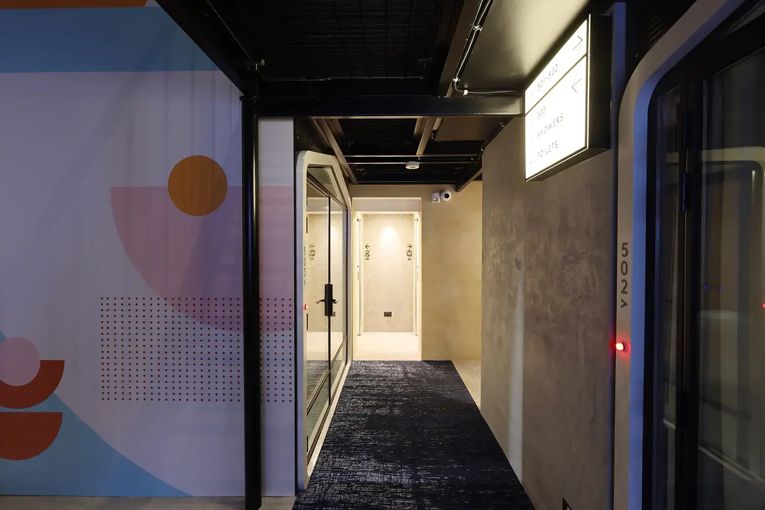 O Comfy - Tall Double Room - Thumbnail 2