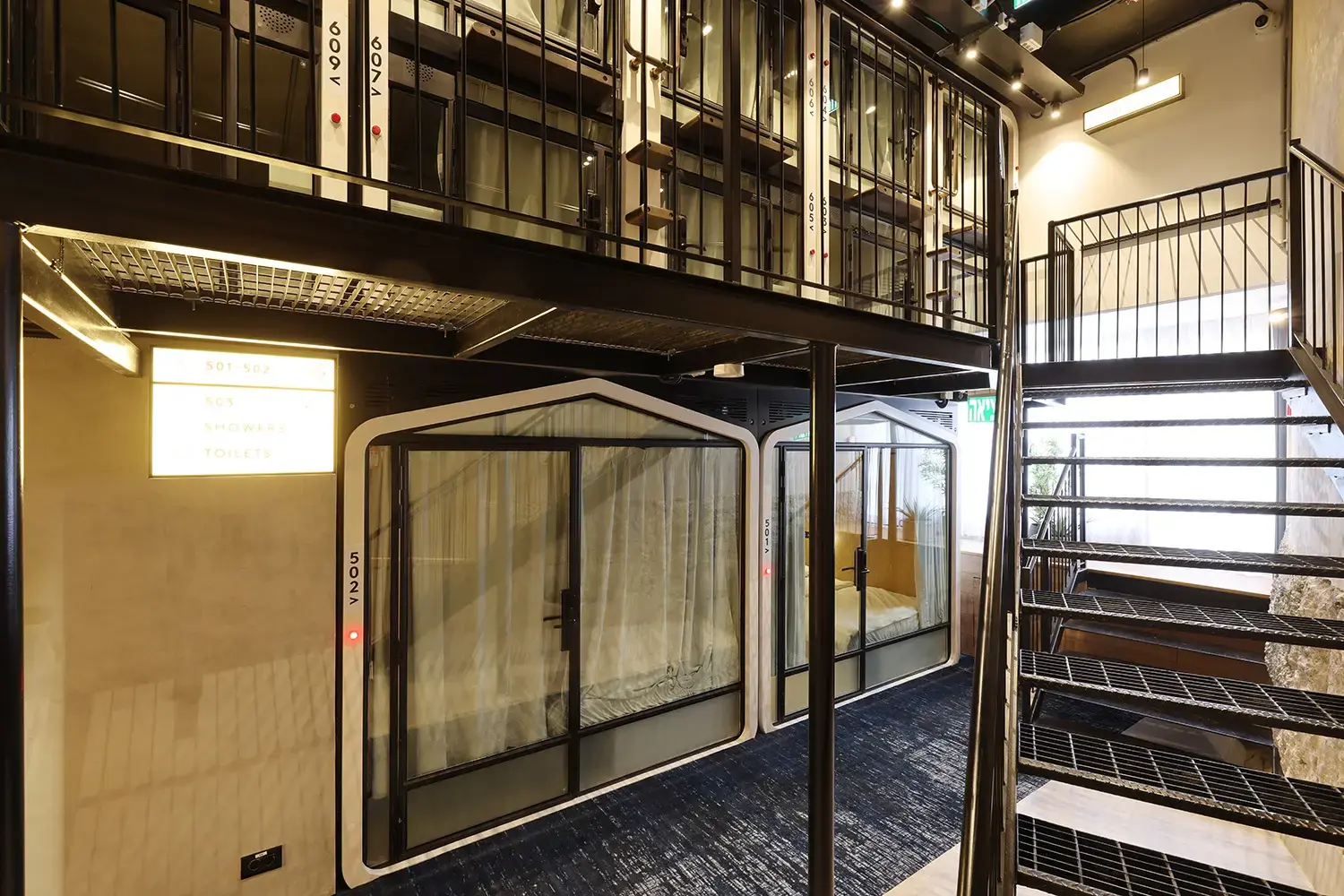 O Comfy - Tall Double Room - Thumbnail 4